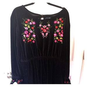 Black velvet with floral embroidery dress/tunic